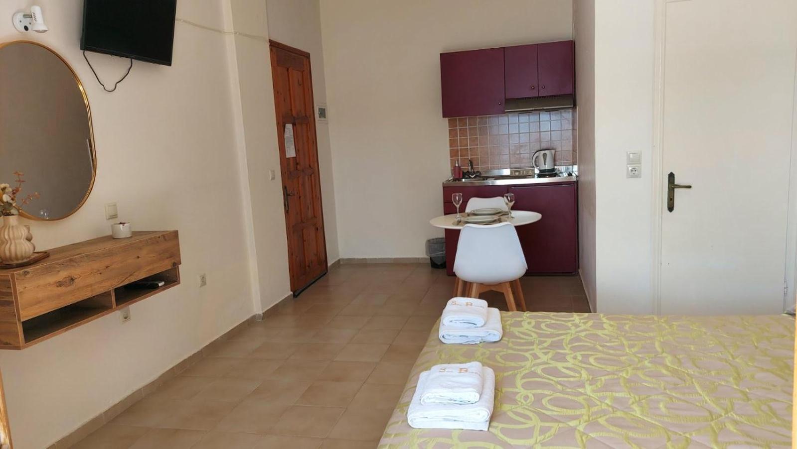 ליקסורי Sea Breeze Apartments מראה חיצוני תמונה