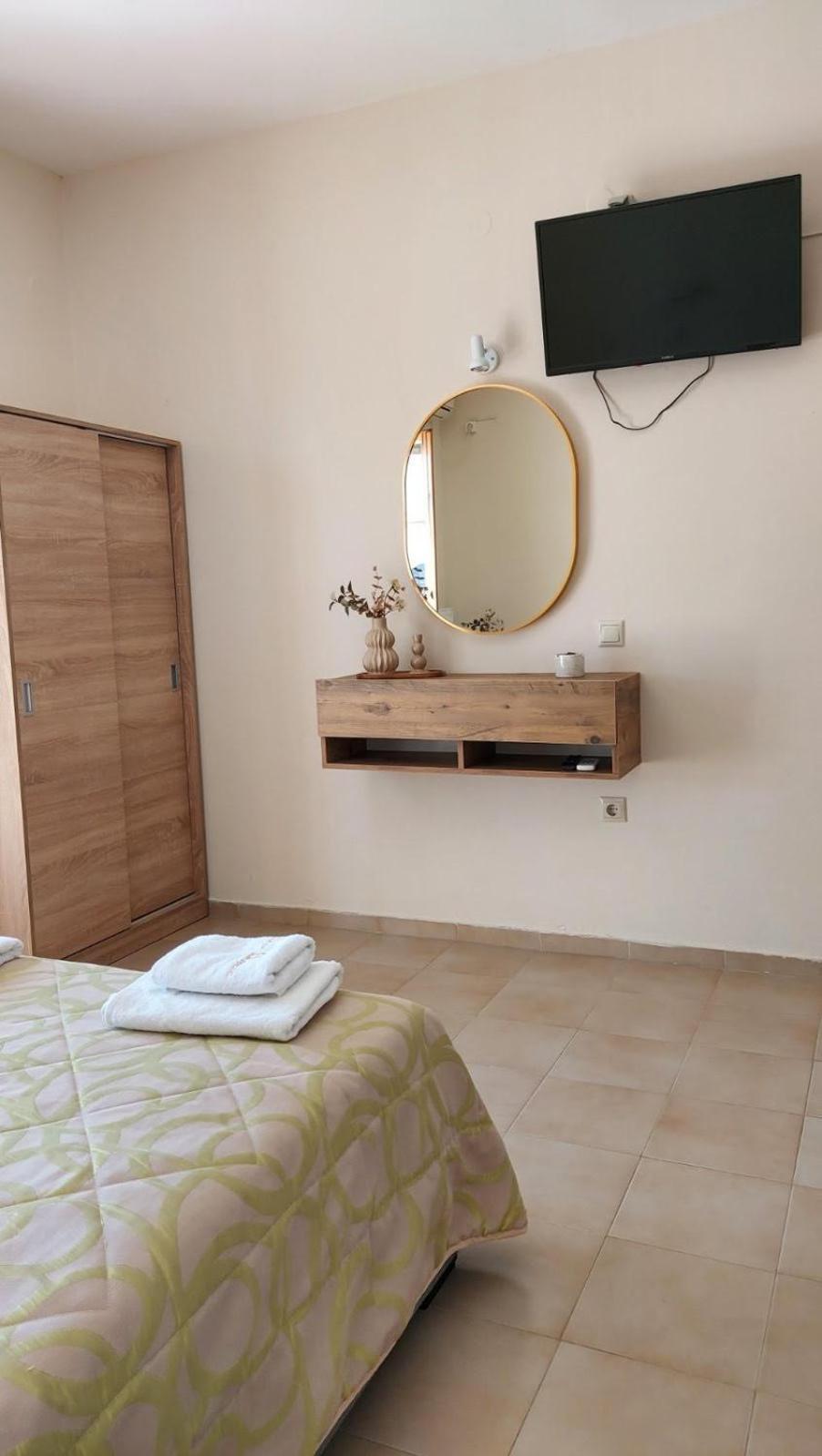 ליקסורי Sea Breeze Apartments מראה חיצוני תמונה